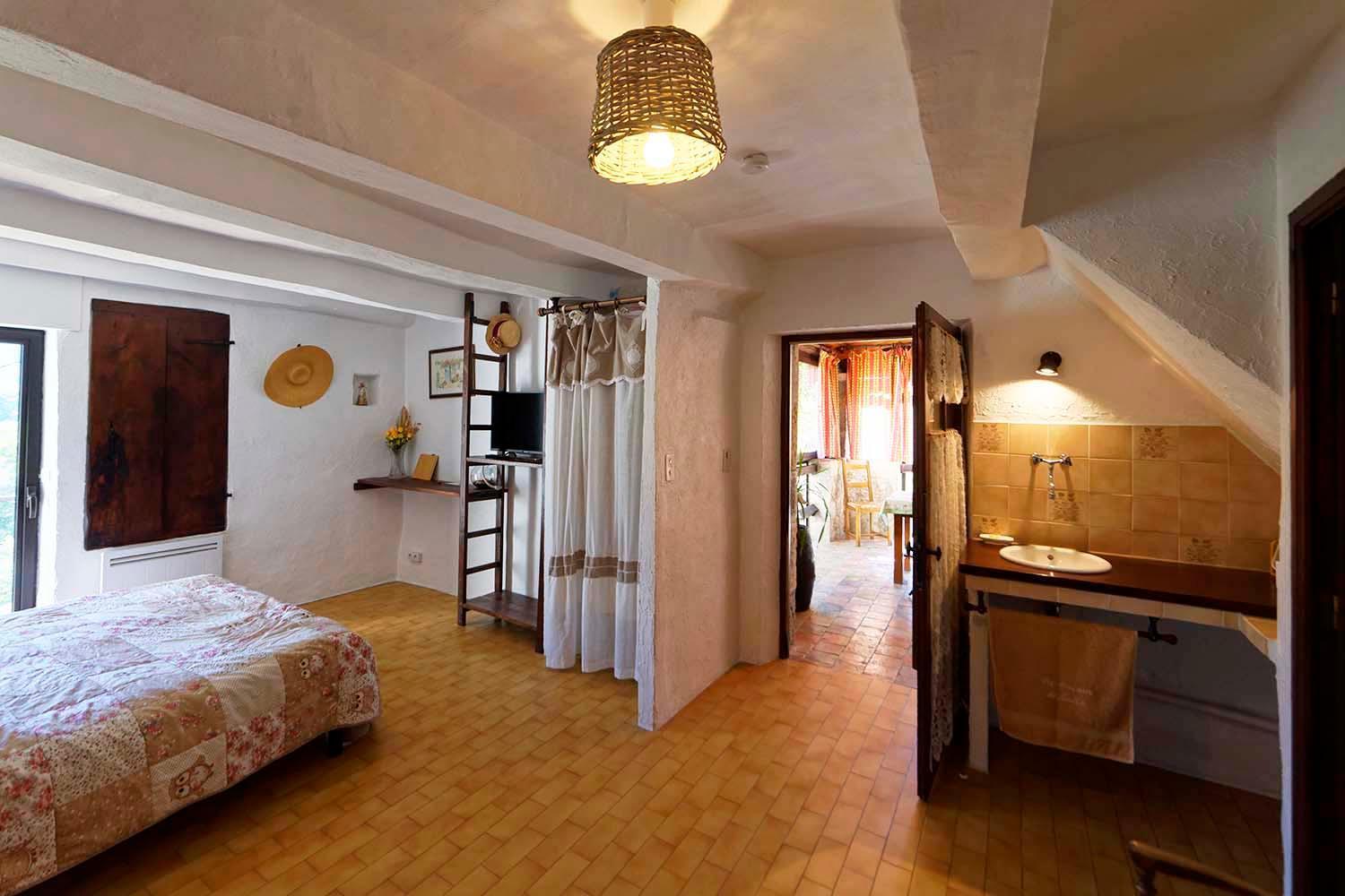 Chambres D'Hotes - La Maison De Julie Entrevaux Exteriér fotografie